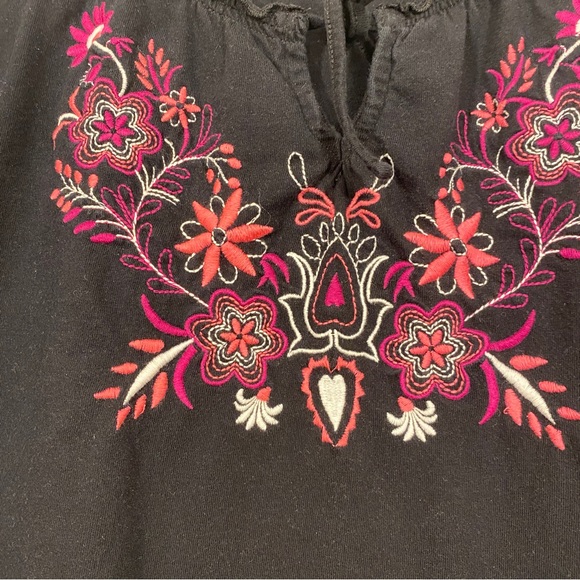 Liz & Me Womens Shirt 3X 26/28W Black Embroidered Floral Short Sleeve Stretch - Picture 2 of 6